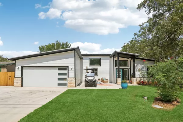 604 Wilhelm ST, Bastrop, TX 78602