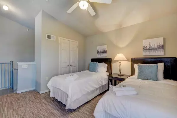 Austin, TX 78705,2515 Pearl #602