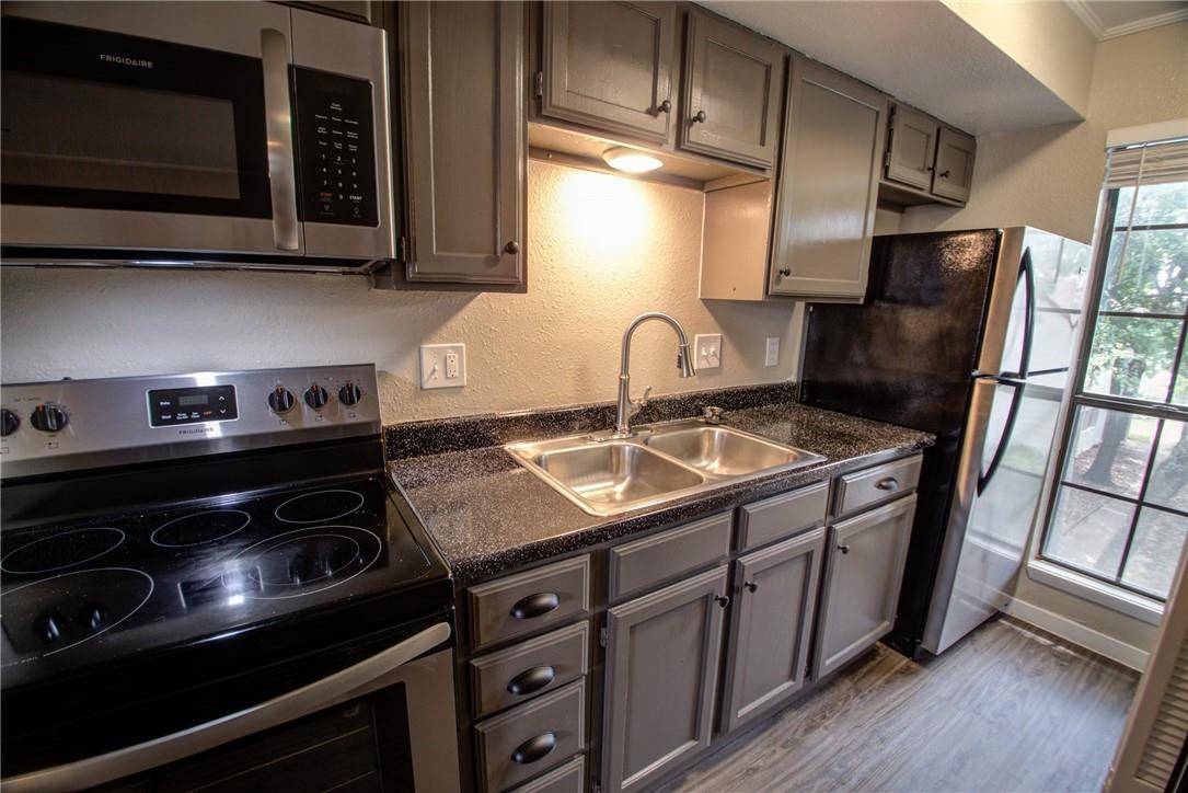 Austin, TX 78756,1510 W North Loop BLVD #1034