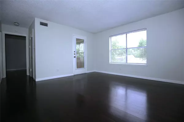 Austin, TX 78759,8210 Bent Tree RD #257