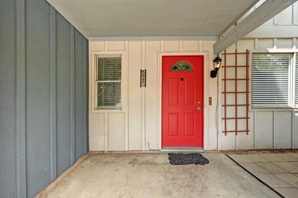 Austin, TX 78744,5920 Little Creek TRL