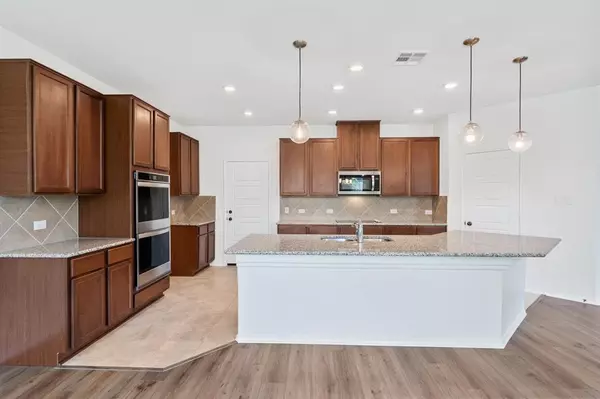 Kyle, TX 78640,210 McGinnis TRL