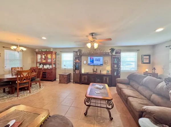 Elgin, TX 78621,2334 CR 464