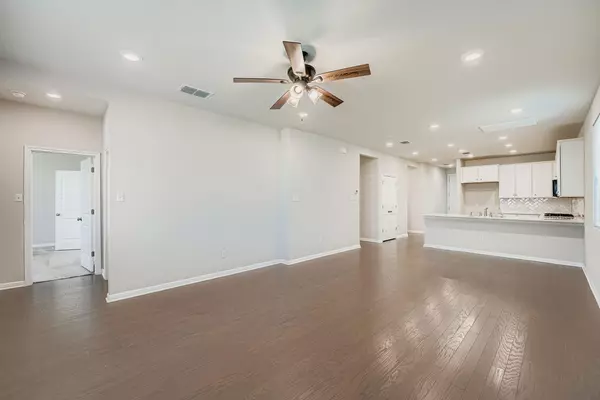 Hutto, TX 78634,303 Blackbear DR