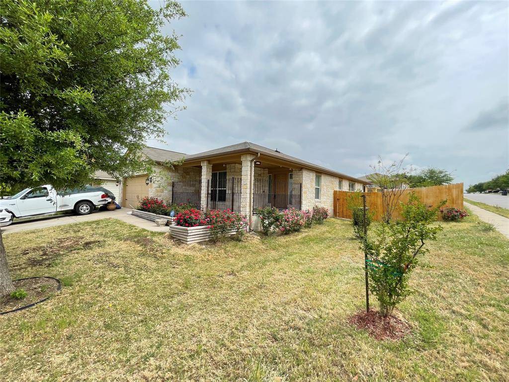 Hutto, TX 78634,600 Lakemont DR