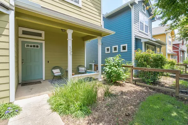 1601 Miriam Ave #100, Austin, TX 78702