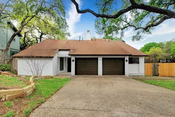8142 Ceberry DR #B, Austin, TX 78759