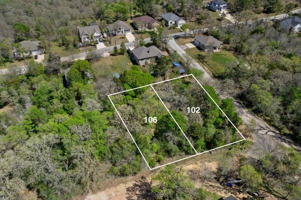 102 and 106 Kauloo CT, Bastrop, TX 78602