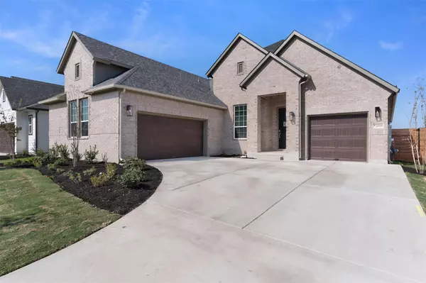 Georgetown, TX 78633,2000 Tobiano TRCE