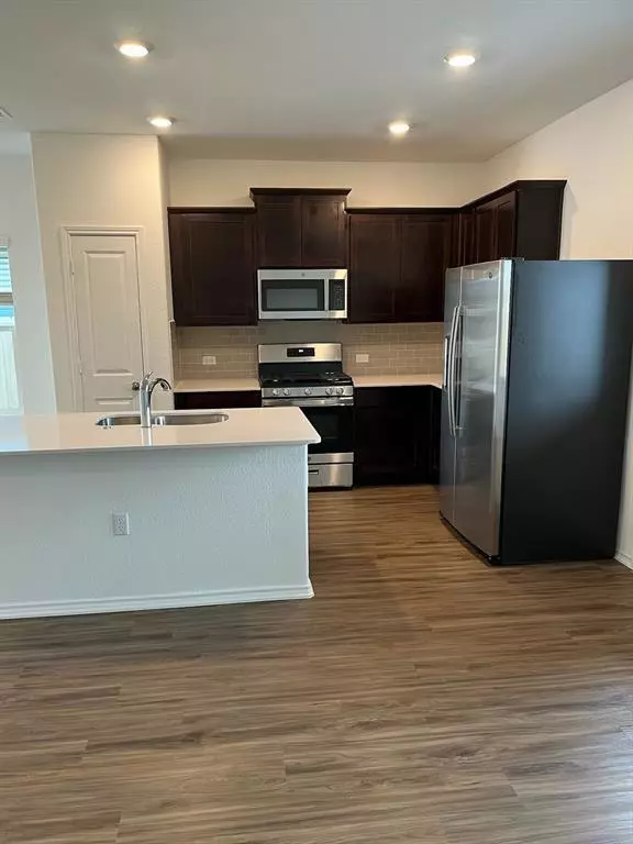 Del Valle, TX 78617,7200 Dancing Wind LN