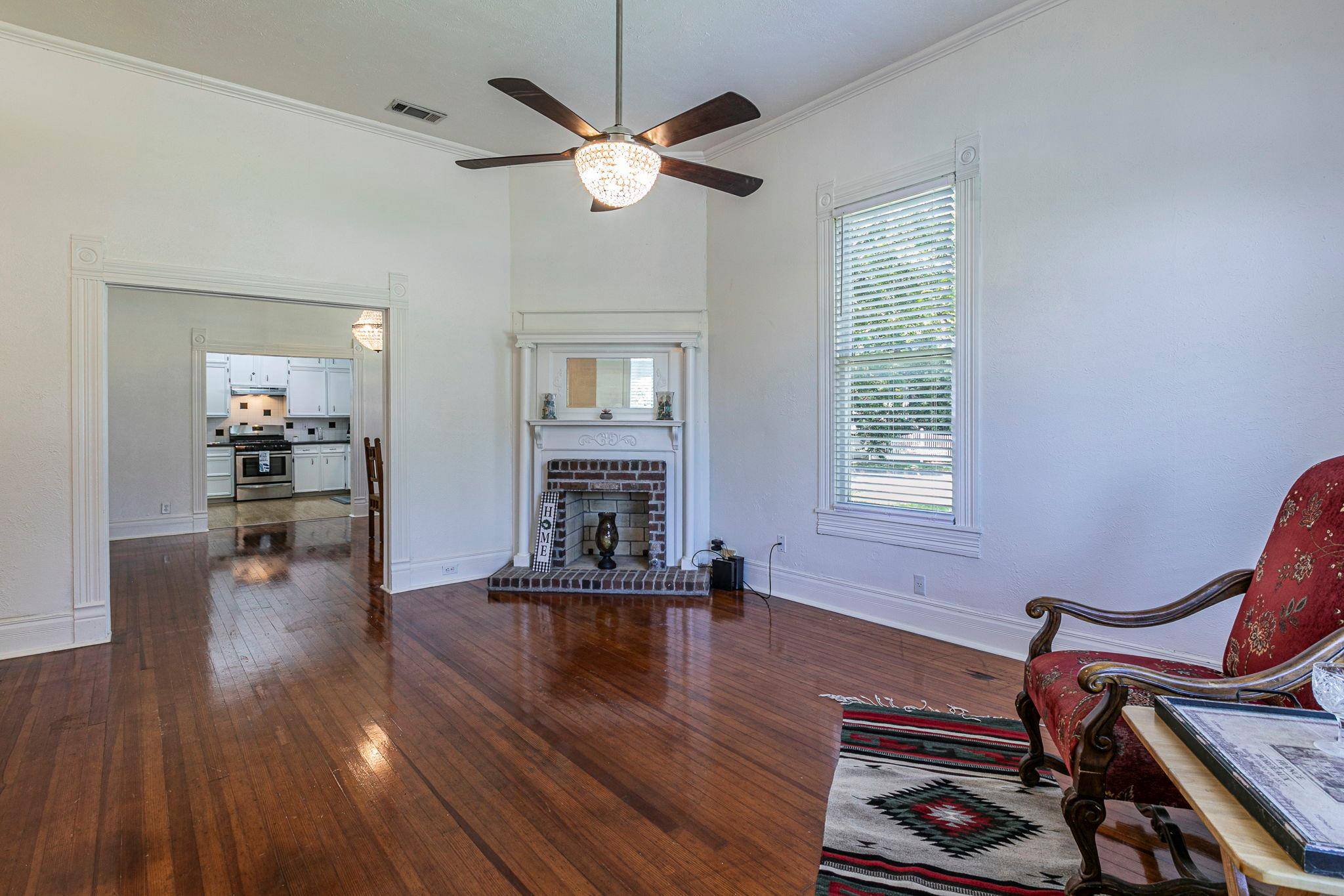 Belton, TX 76513,618 N Penelope ST