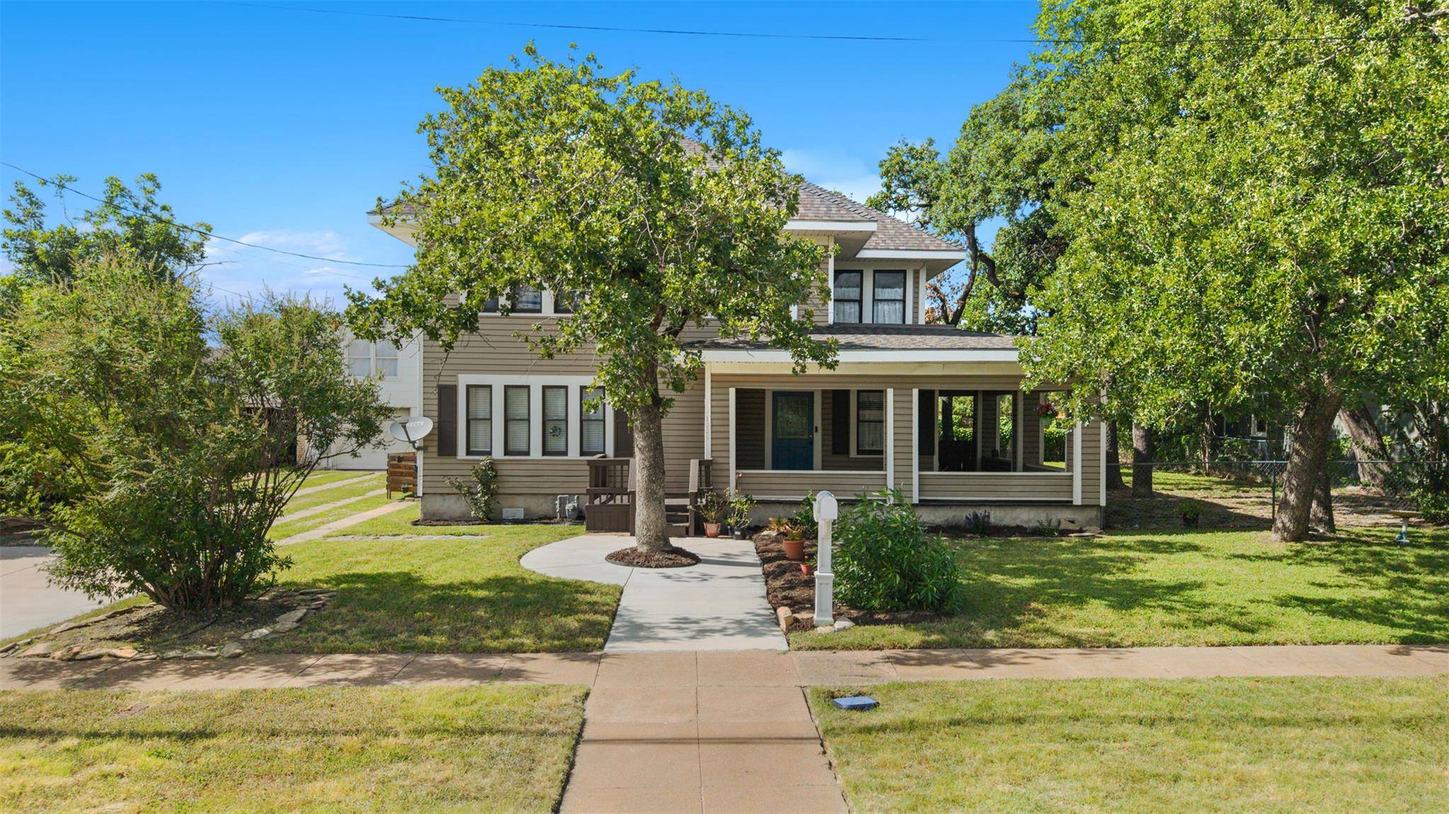 1009 E Leon, Gatesville, TX 76528