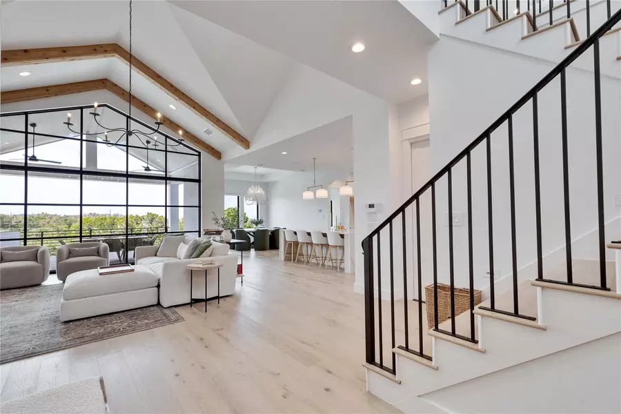 202 Lodestone CV, Austin, TX 78738
