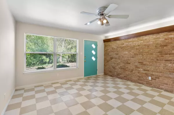 Austin, TX 78704,1909 Fairlawn LN
