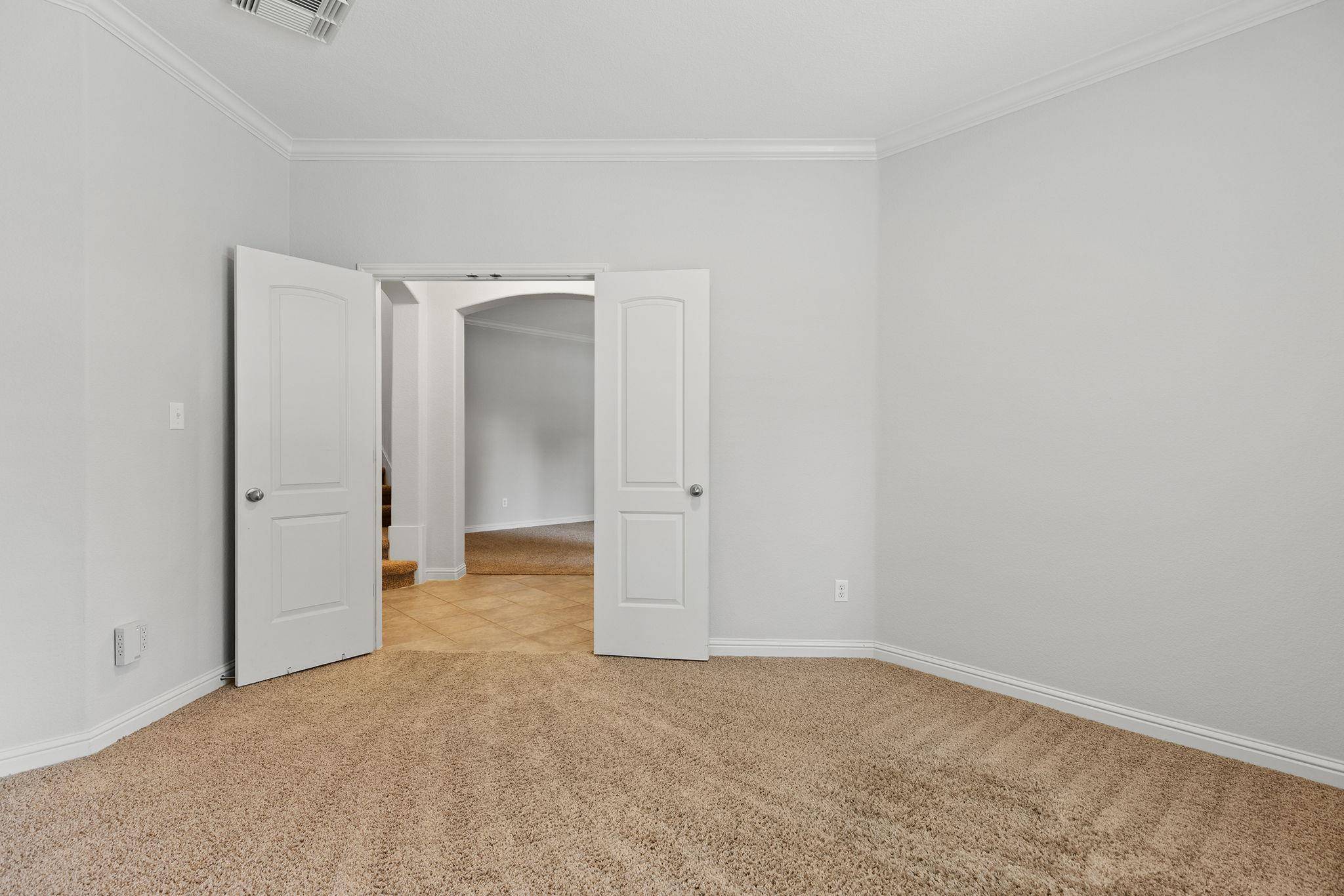 Round Rock, TX 78665,2430 Santa Barbara LOOP