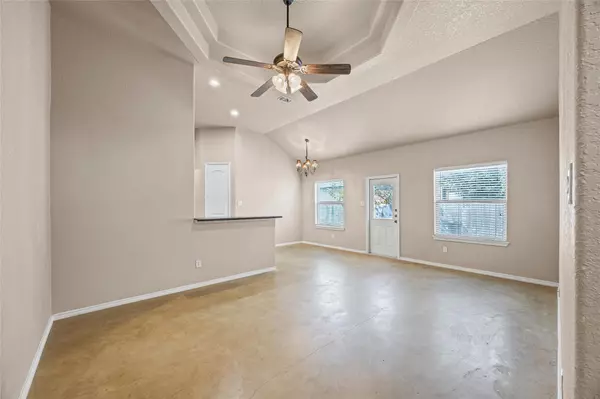 New Braunfels, TX 78130,256 Rosalie DR