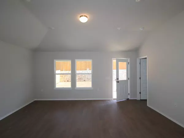 Austin, TX 78747,9209 Furman DR