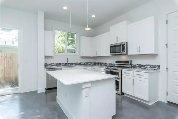 Austin, TX 78757,1403 Arcadia Ave #A