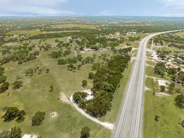 8270 E US Highway 190, Lampasas, TX 76550