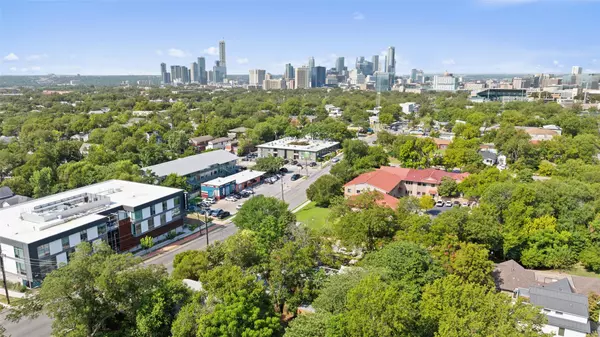 2104 E Martin Luther King Jr BLVD, Austin, TX 78702