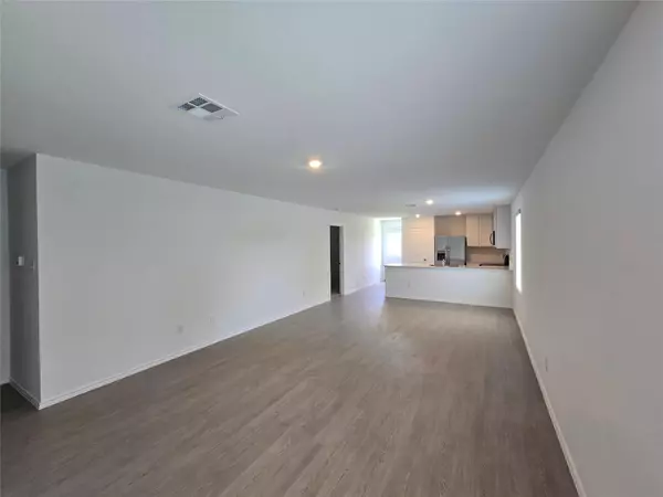 Jarrell, TX 76537,104 Burt Rainey LN