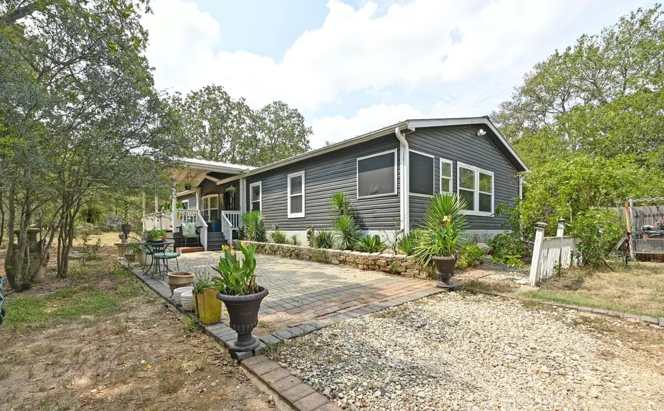 112 Spring Creek CV, Cedar Creek, TX 78612