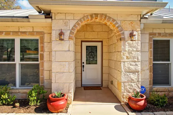 Blanco, TX 78606,1038 Cielo Springs DR