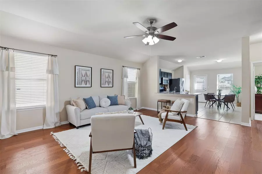 400 Pinnacle DR, Georgetown, TX 78626