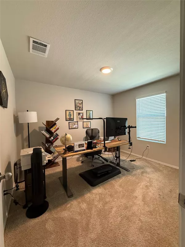 Austin, TX 78724,5704 Berriweather DR