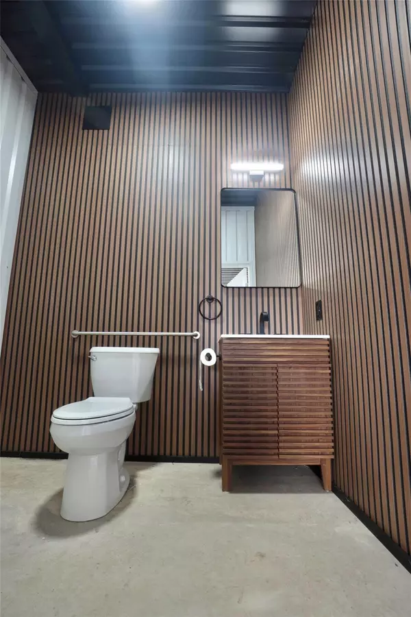 Taylor, TX 76574,181 Ninety Four LN #110-210