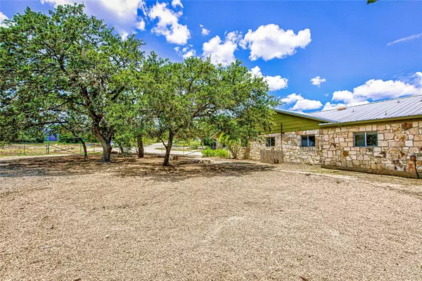 Wimberley, TX 78676,45 La Buena Vista DR