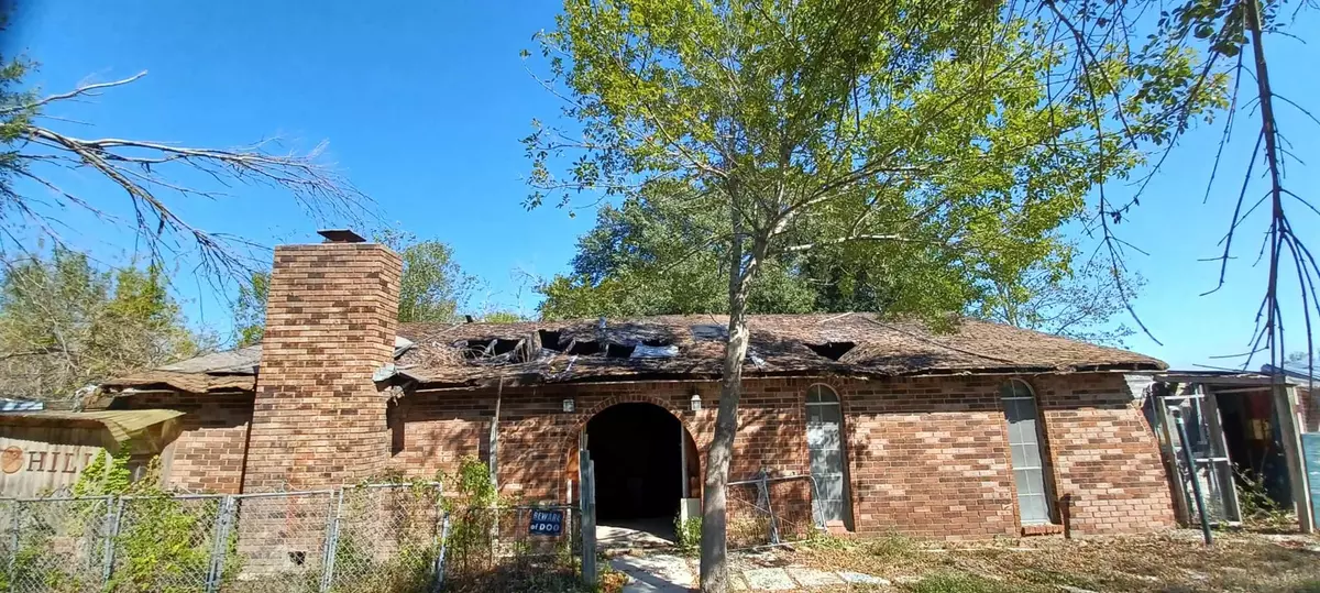 Bartlett, TX 76511,219 E Clearman ST