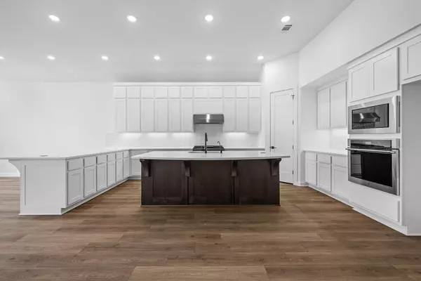 Georgetown, TX 78633,208 San Xavier ST