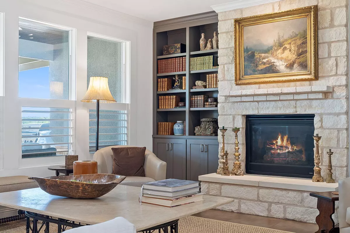 Georgetown, TX 78633,906 Glass Mountain CV