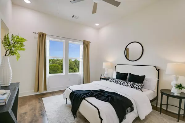 3007 E 12th ST #82, Austin, TX 78702
