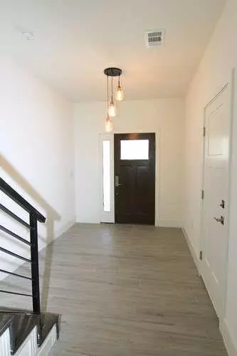 Austin, TX 78717,304 Conservation DR #304