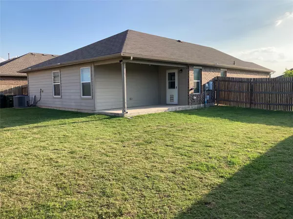 Kyle, TX 78640,212 Dusky Thrush DR