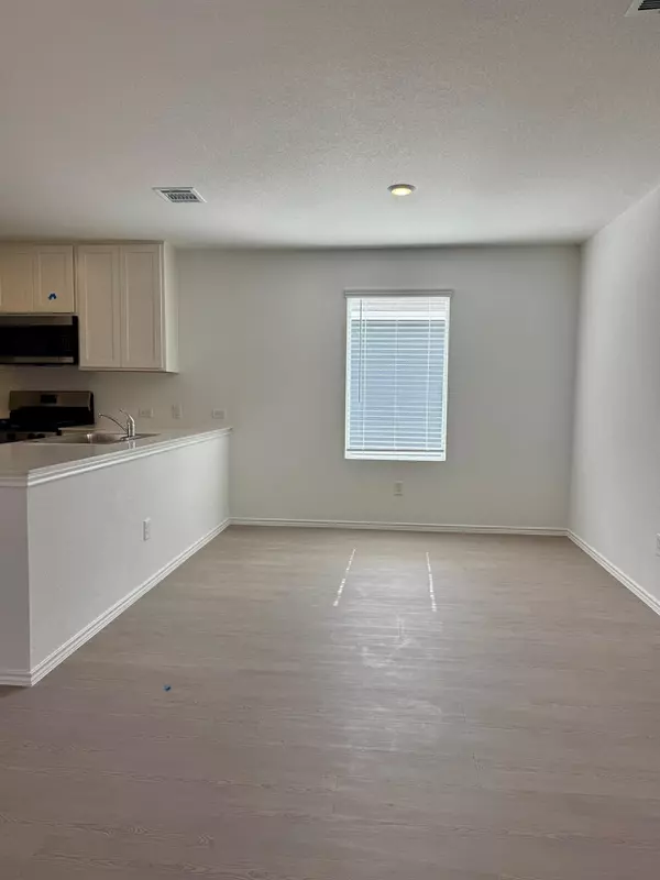 Maxwell, TX 78656,1004 Soapstone PASS