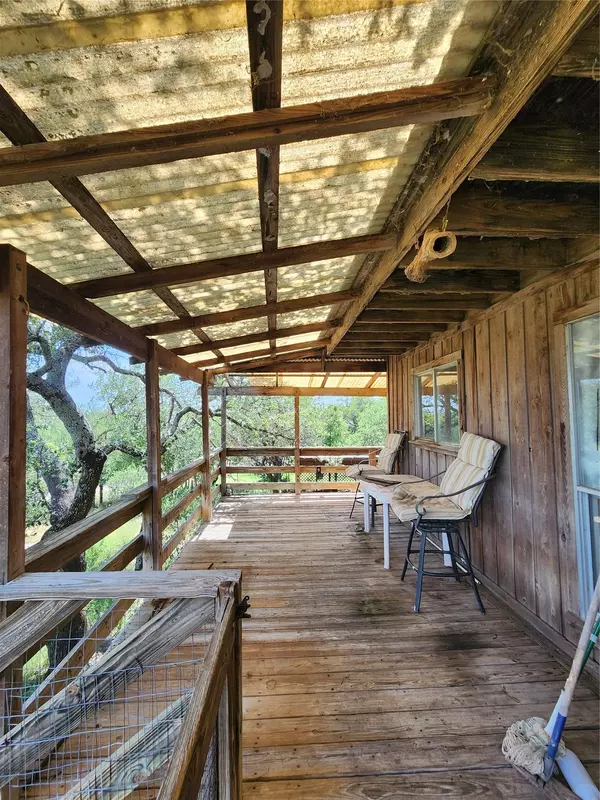 Burnet, TX 78611,304 Monte Vista DR