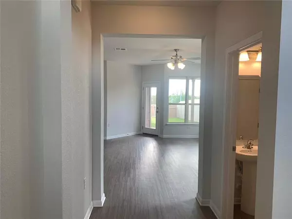 Pflugerville, TX 78660,917 Fortrose TER