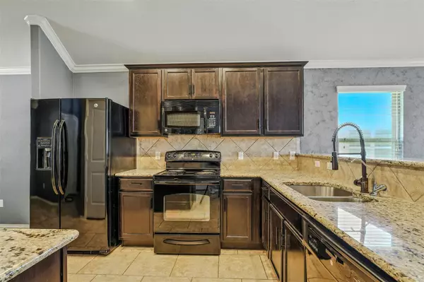 Leander, TX 78641,244 Chickadee LN