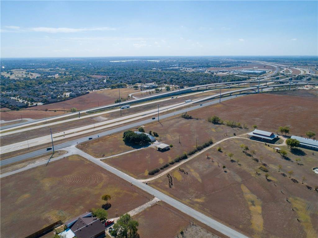 19806 Panther DR, Pflugerville, TX 78660