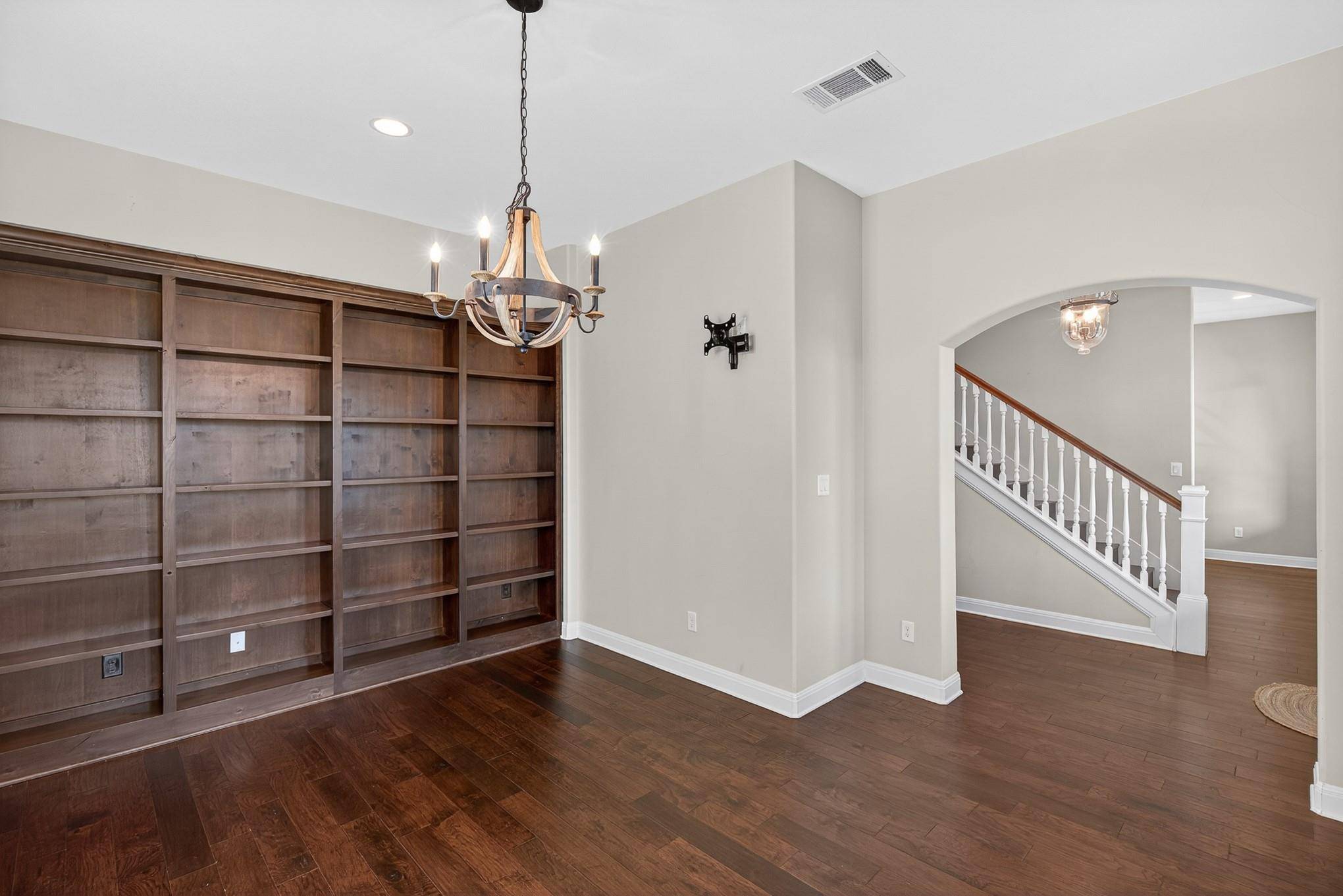 Burnet, TX 78611,104 Double CIR