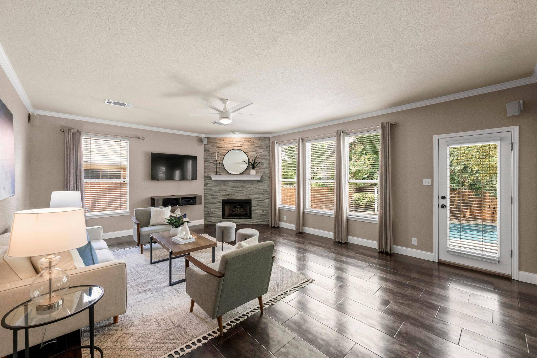 7517 Robert Kleburg LN, Austin, TX 78749