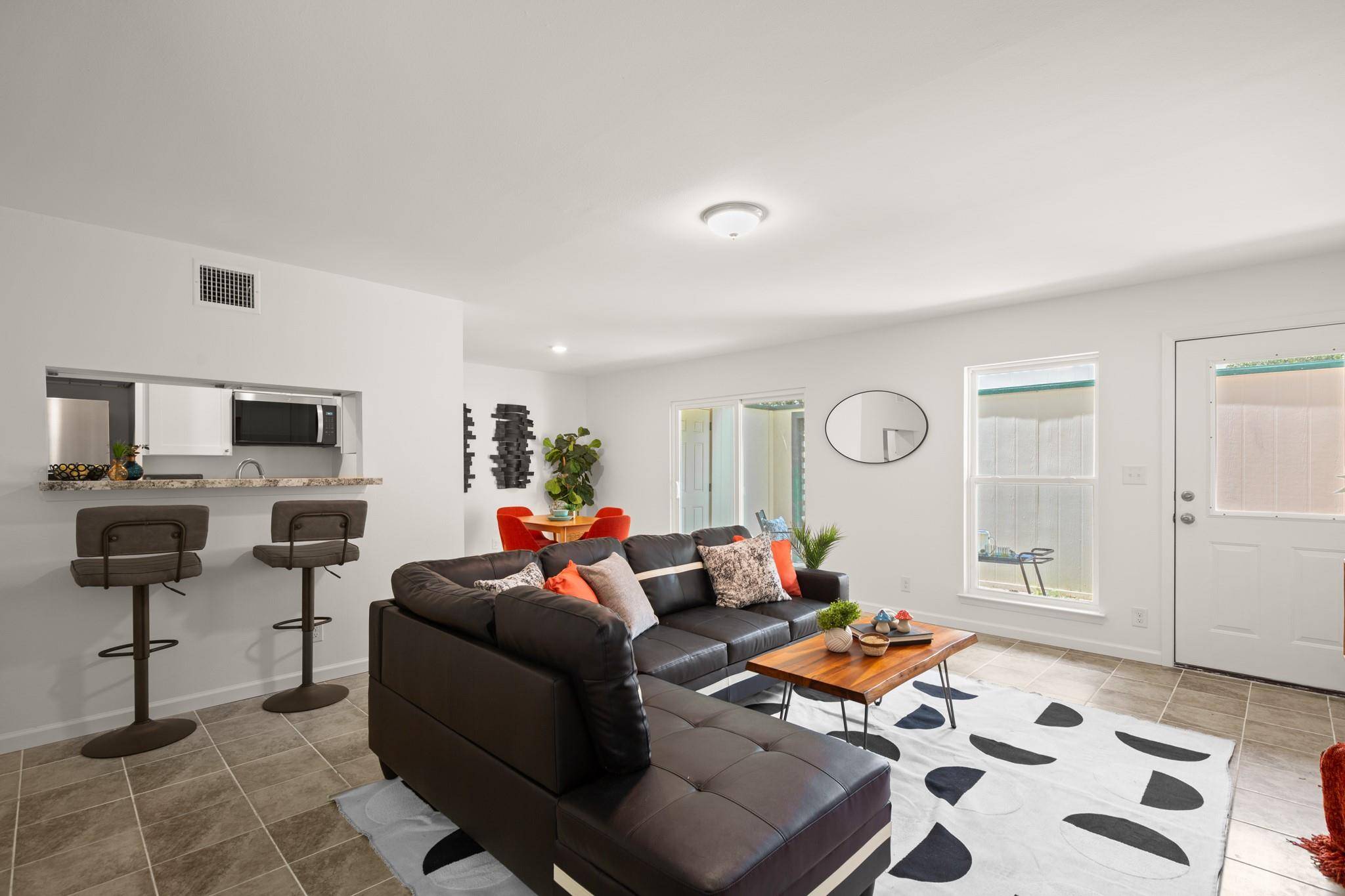 6718 SILVERMINE DR #802, Austin, TX 78736