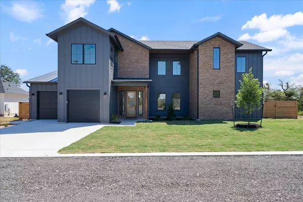 Jonestown, TX 78645,8609 Nina LN