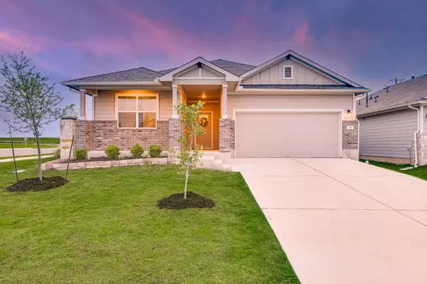 98 Barton Creek LN, Hutto, TX 78634
