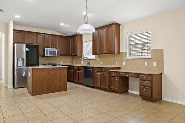 Leander, TX 78641,2421 Chimney Rock RD