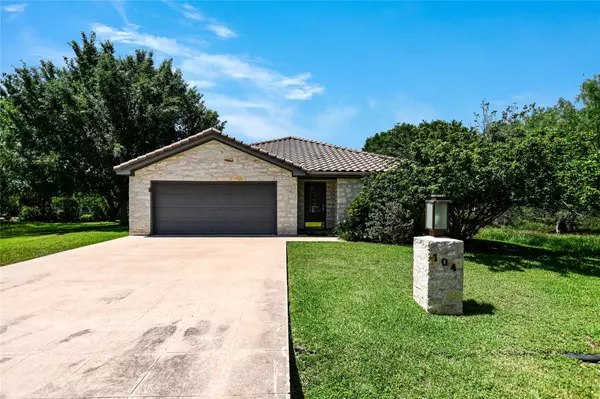 104 Springfield, Horseshoe Bay, TX 78657