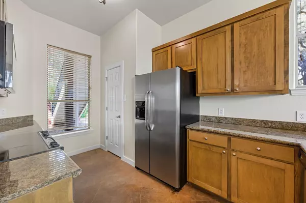 Austin, TX 78734,1101 OAK HURST RD #101